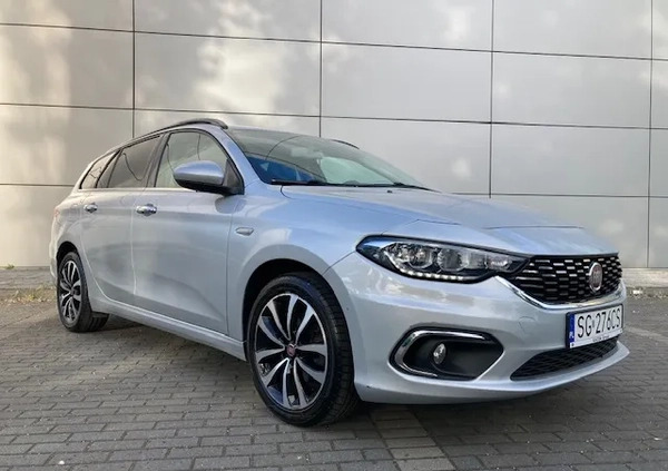 Fiat Tipo cena 45900 przebieg: 103100, rok produkcji 2016 z Katowice małe 326